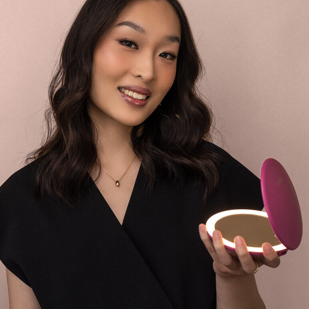 Taylor LED Compact Mirror